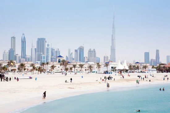 7 Unforgettable Beach Clubs to Visit in Dubai (1)