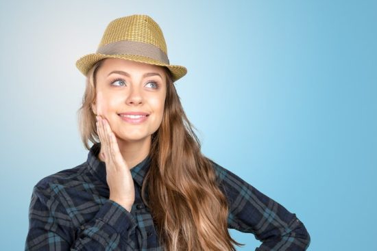 portrait-charming-girl-hat_93675-3412