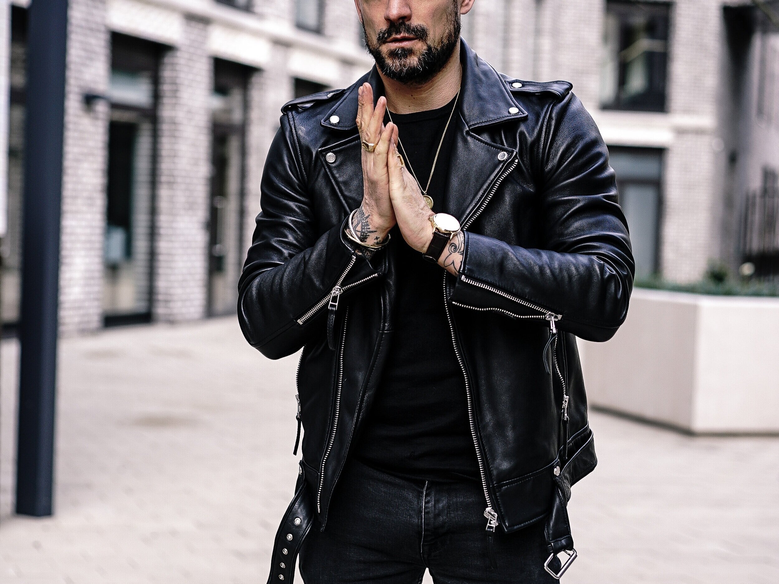 leather-jacket-blog-feature-image